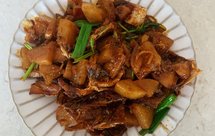 黄花鱼干炖萝卜