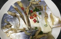 【下饭神组合】五花肉蒸金鲳鱼干