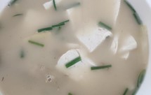 月子下奶鲜鱼汤（详细步骤）