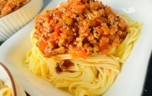 番茄肉酱玉米面