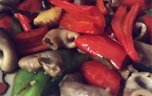 青红椒炒鲜鱼肚