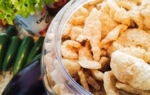 熊熊白白-芦笋炒（仿）鱼肚/广式炸猪皮