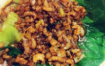 不一样的海米油菜