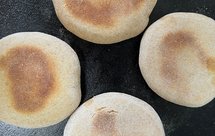 全麦粉白吉馍（铸铁锅