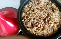 〔铁工房〕蘑菇猪肉焖米饭