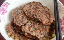 减脂餐♥有肉味的！！黑全麦粉胡萝卜蔬菜饼