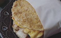 微波炉麦片饼三明治｜封控时没有面包就这么办