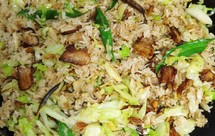 咸鱼虾米五花肉包菜炒饭