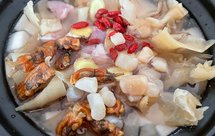 白萝卜花胶海味瘦肉汤（煲汤）