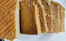 健康低热量的普通全麦粉面包