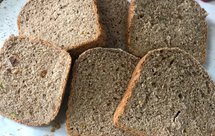 没有油没有糖只有全麦粉的软吐司