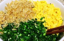 不出汤的韭菜鸡蛋虾皮馅饺子