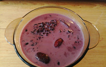 牛奶黑米粥：秋天补气血，气色更好