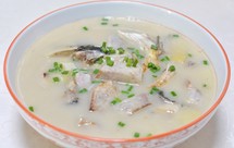 香芋鱼头汤