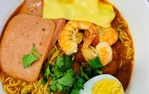 午餐肉番茄鸡蛋方便面