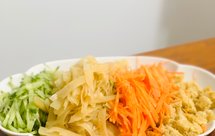 加了全麦面粉的凉皮多个滋味