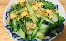 小吊梨汤版虾皮炒小白菜鸡蛋