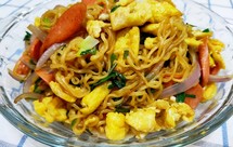 一碗好吃到添盘的炒面