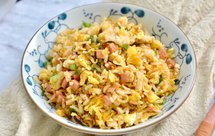 日本网红料理-泡面炒饭