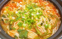 番茄丸子砂锅米线