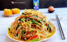 韭菜粉条炒豆芽