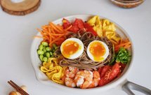 低脂营养溏心蛋凉拌荞麦面