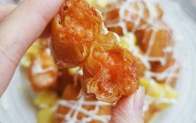 教你做好吃的菠萝油条虾，即是菜又是点心，酸甜美味不油腻，香