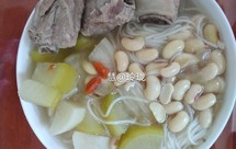 原滋原味白萝卜排骨黄豆汤面条