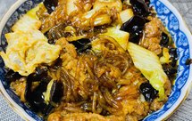 白菜粉条烧小酥肉