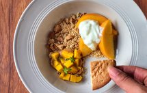 谁！敲碎了，并试图偷走我的消化饼！神仙搭配！惊艳低脂下午茶。口感太妙了！