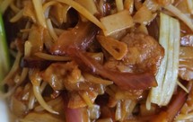 家常黑椒牛肉炒河粉