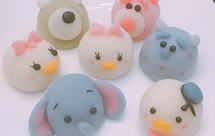 卡通造型冰皮月饼