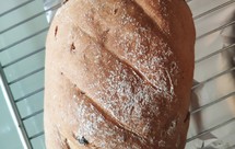 石榴干果软面包