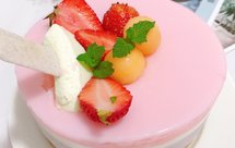 免烤箱❗高颜值草莓慕斯蛋糕