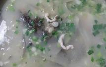 鸡丝粉皮花鲢鱼头汤