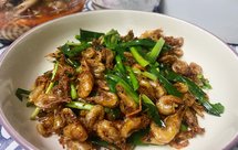 韭菜炒小河虾（香酥小河虾）