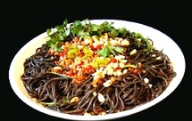 凉拌蕨根粉的做法