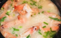 砂锅海鲜虾粥（配料简单，超简易冷冻海虾版）