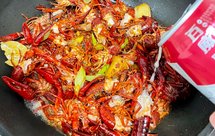 夏天的第一顿小龙虾