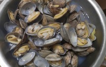 水煮花蛤(皮皮虾，大虾也是这样做法)
