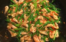 河虾辣炒韭菜花
