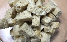 烤麸（凉皮里的那种）