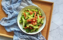 非常好吃下饭的虾干炒西兰花