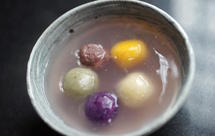 五色藕粉水晶丸子