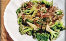 夏天必备的万能凉拌汁：加点花生酱，立刻不一样