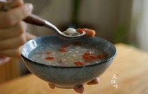 桂花藕粉酒酿丸子