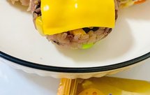 芝士时蔬糙米饭团