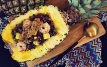 红米海鲜菠萝饭