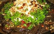 鸡丝酸辣蕨根粉