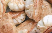 白菜肉末鲜虾干菇饺